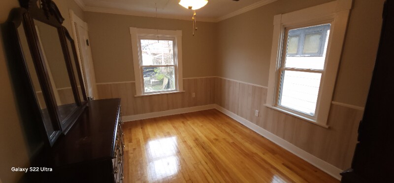 Building Photo - 524 Bowen St