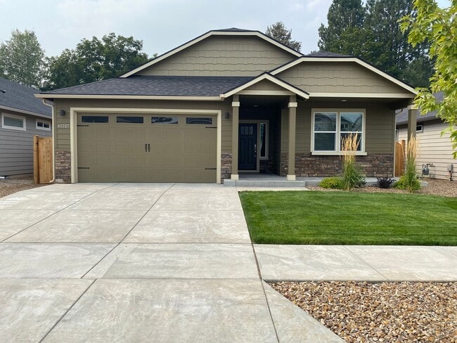 Primary Photo - 61357 SE Matthew St