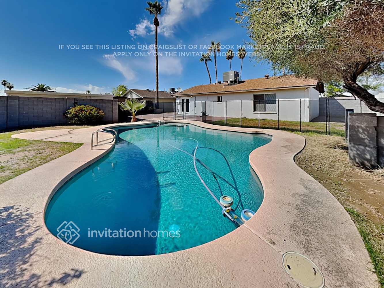 Building Photo - 3265 W Country Gables Dr