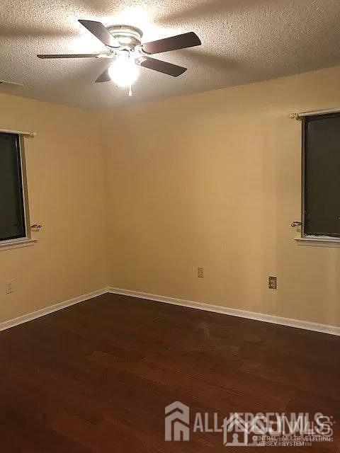 Building Photo - 8402 Tamarron Dr