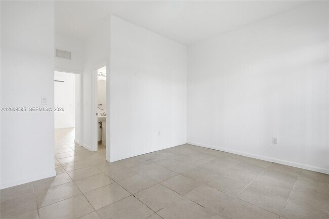 Building Photo - 27057 SW 140th Path