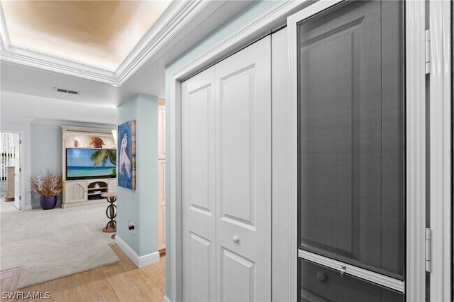 Building Photo - 9375 Gulf Shore Dr