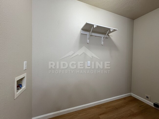 Building Photo - 118 Clubhouse Cir