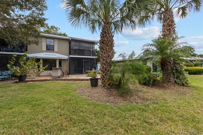 Building Photo - 11310 W Bayshore Dr