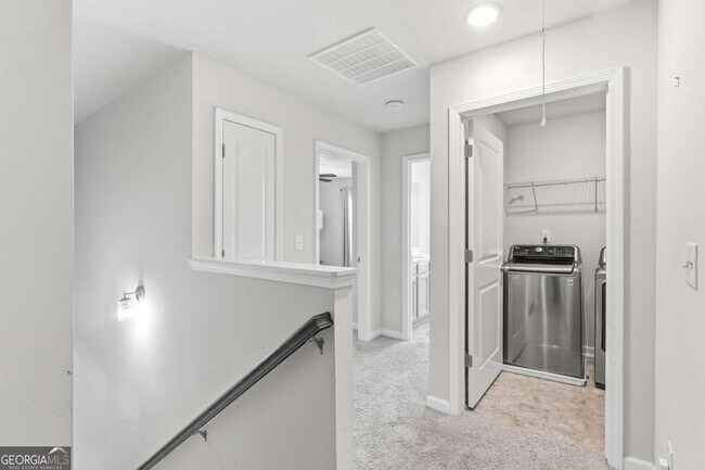 Building Photo - 79 Lantana Crossing