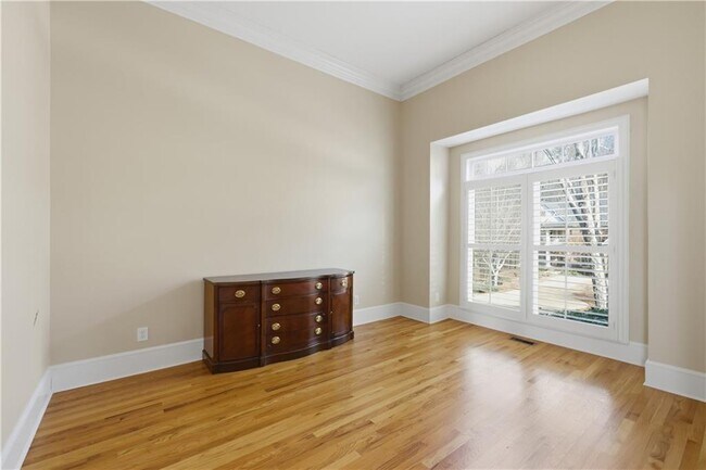 Building Photo - 179 Grandmar Chase