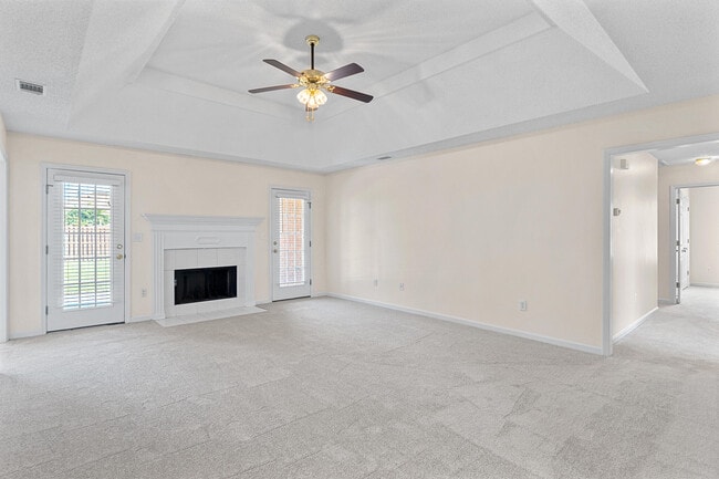 Building Photo - 224 Taylor Cir