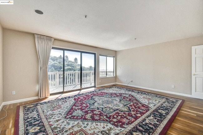 Building Photo - 616 Gravatt Dr