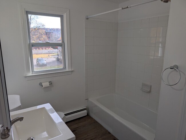 Building Photo - 56 N Main St