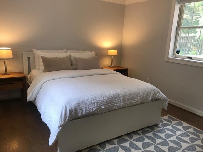 Building Photo - 4436 Q St NW