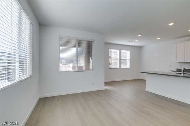 Building Photo - 379 Morgan Crst Dr