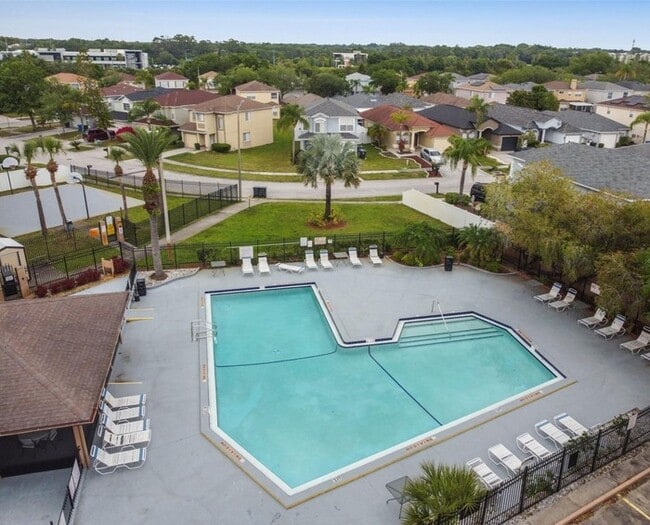 Building Photo - Stylish 2-Bedroom, 2-Bath Home in the Hear...