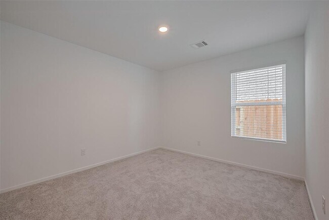 Building Photo - 3037 Dawn Sound Dr
