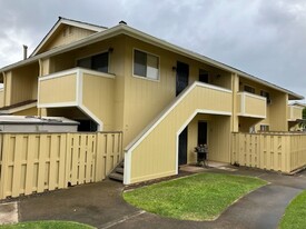 Building Photo - 94-1031 Kaukahi Pl