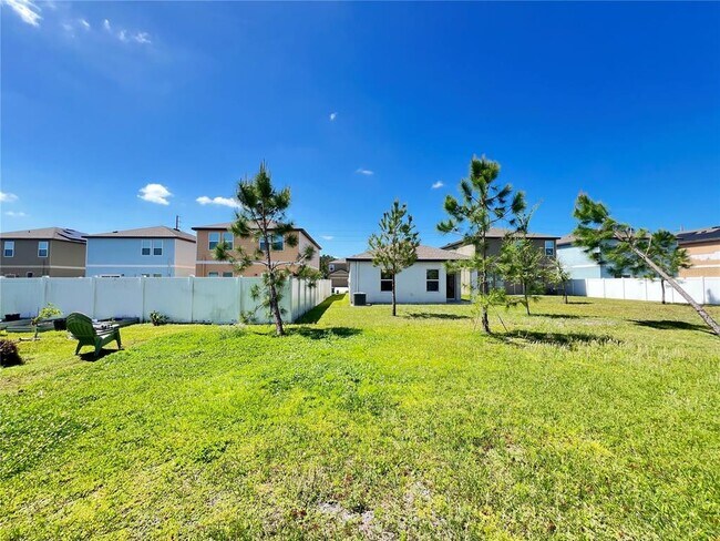 Building Photo - 35202 Daisy Meadow Loop