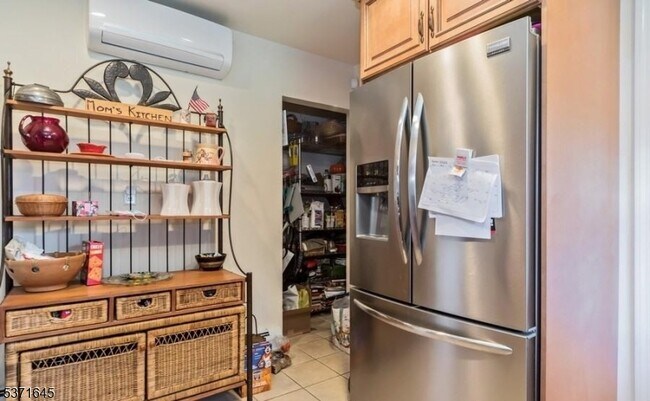 Building Photo - 326 Ramapo Valley Rd