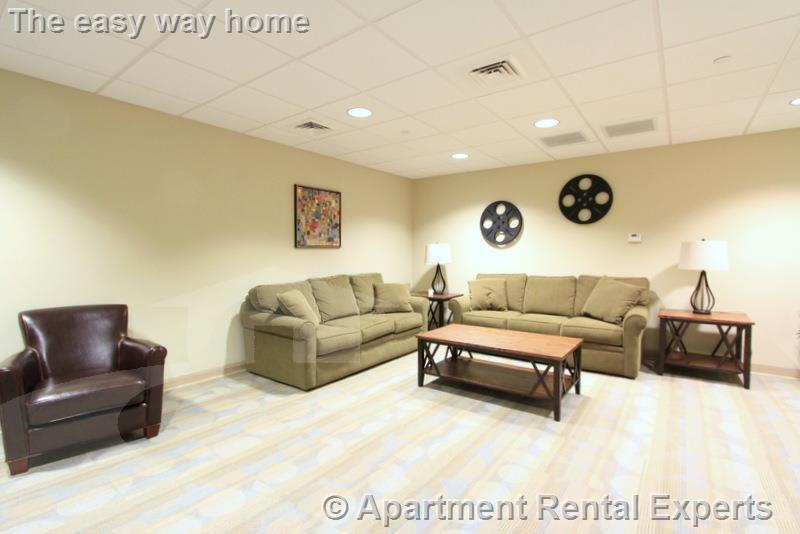 Building Photo - 632 Massachusetts Ave