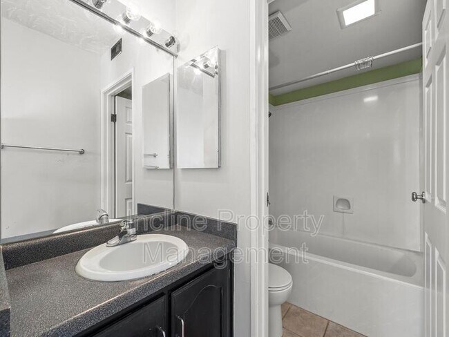 Building Photo - 115 S 1100 E