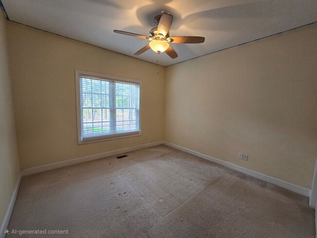 Building Photo - New Listing!!