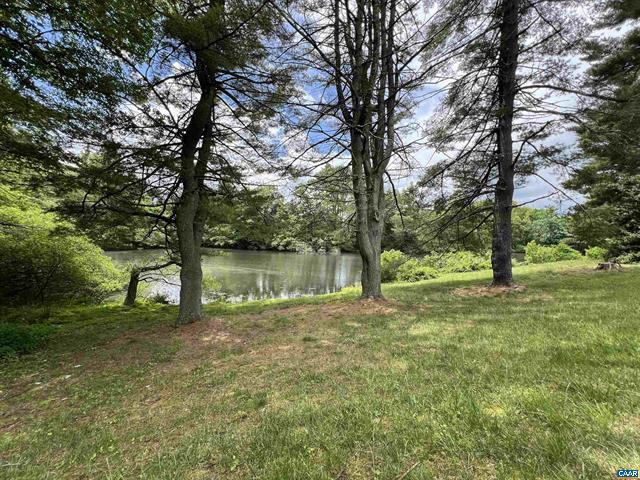 Building Photo - 3210 Gateway Cir