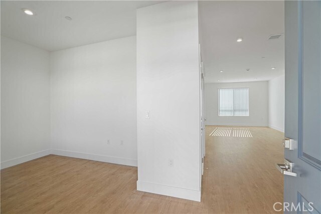 Building Photo - 8750 Sepulveda Blvd