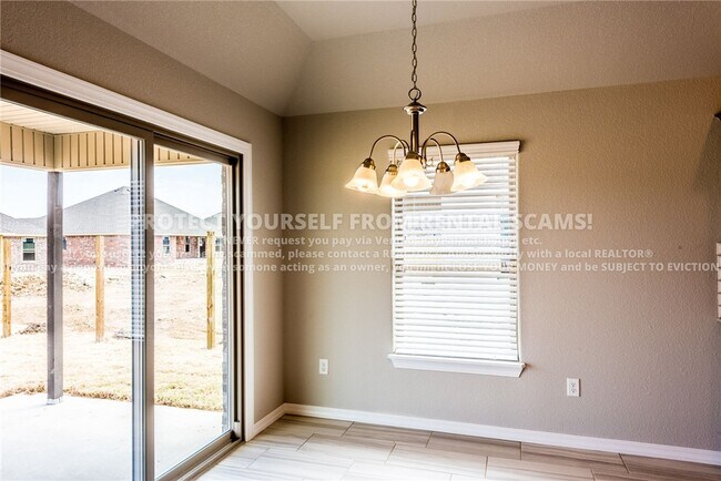 Building Photo - 4476 W Anthem Dr