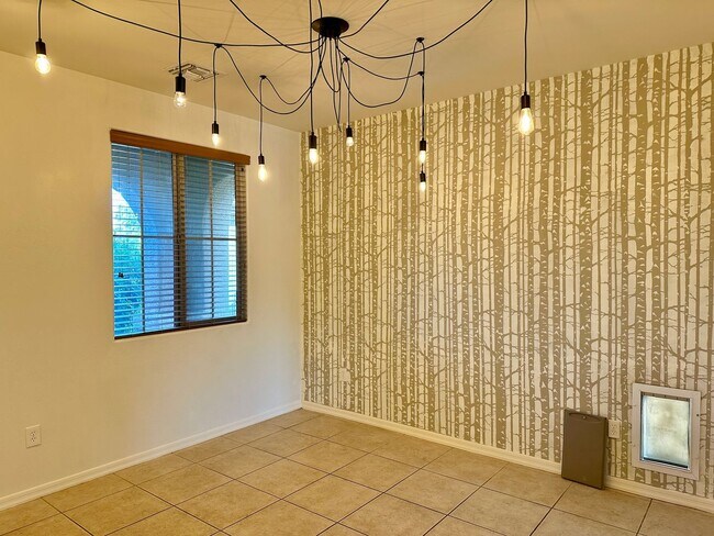 Building Photo - Stunning 2 story home in Oro Valley!!