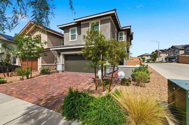 Building Photo - Elevated Living in Cadence – Model-Quality 3-Bedroom Home in Henderson’s Premier Master-Planned C...