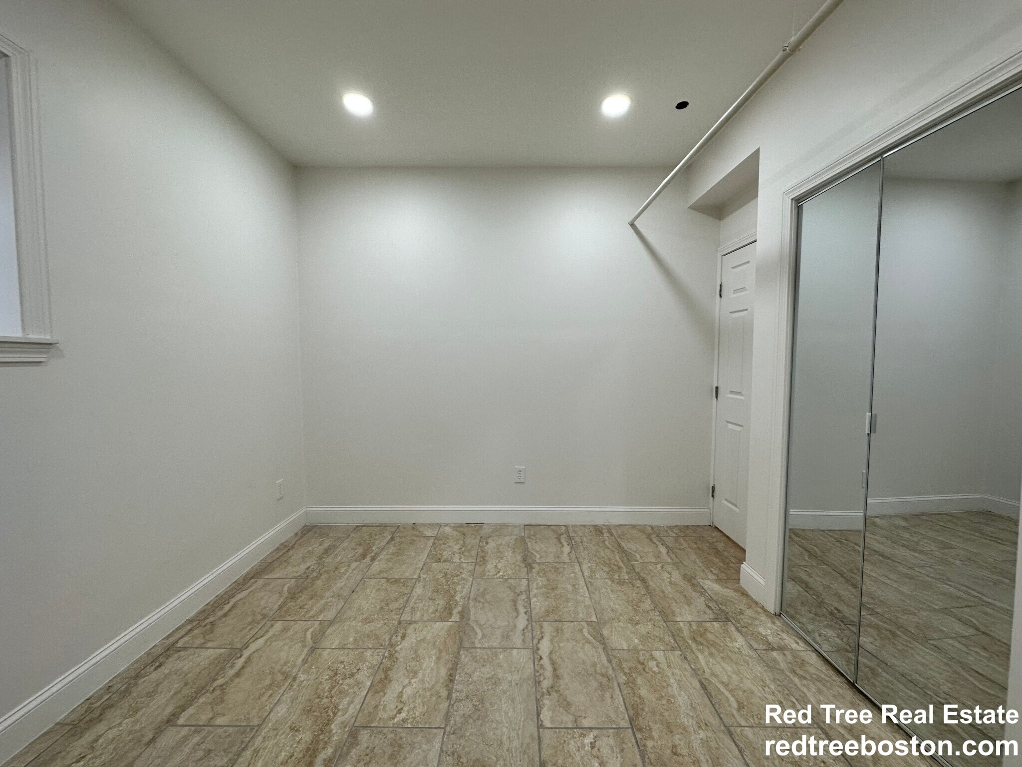 Building Photo - 27 Egremont Rd