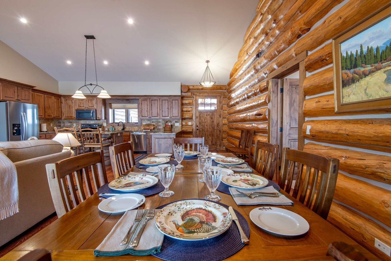 Building Photo - 1330 Larsen Ln