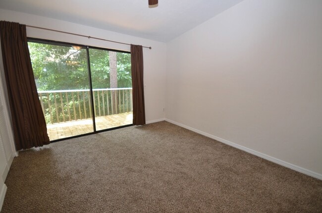 Building Photo - 4037 SW 21st Rd