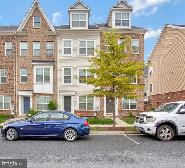Building Photo - 12512 Rustic Rock Ln