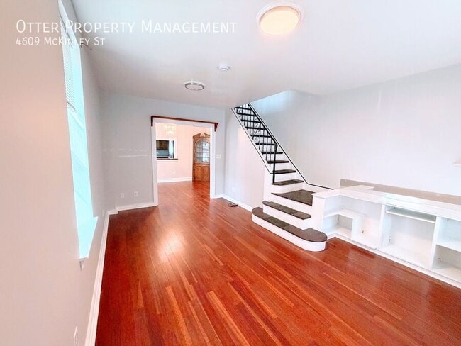 Building Photo - 4609 McKinley St
