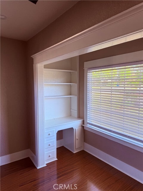 Building Photo - 119 N Cullen Ave