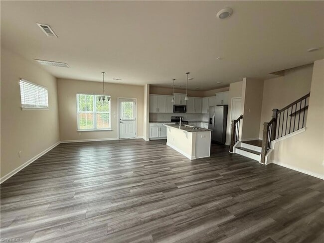 Building Photo - 4042 Beckton Trl
