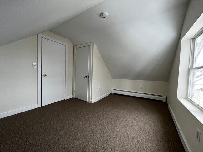 Building Photo - 20-22-22 Winter St