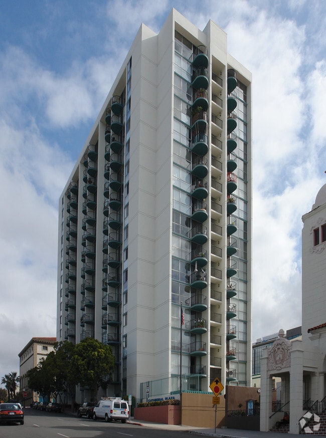 Cathedral Plaza 1551 3rd Ave San Diego CA 92101 Apartment Finder