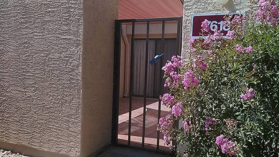 Entrance to front of condo/ front patio - 7618 E Callisto Cir