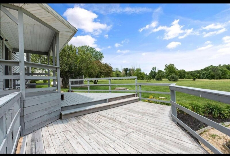 Building Photo - 16020 Union Rd