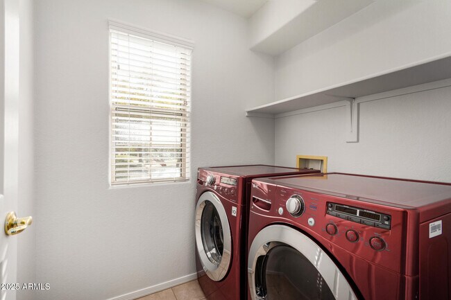 Building Photo - 12712 S 175th Dr
