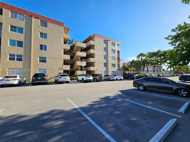 Building Photo - 404 NW 68th Ave