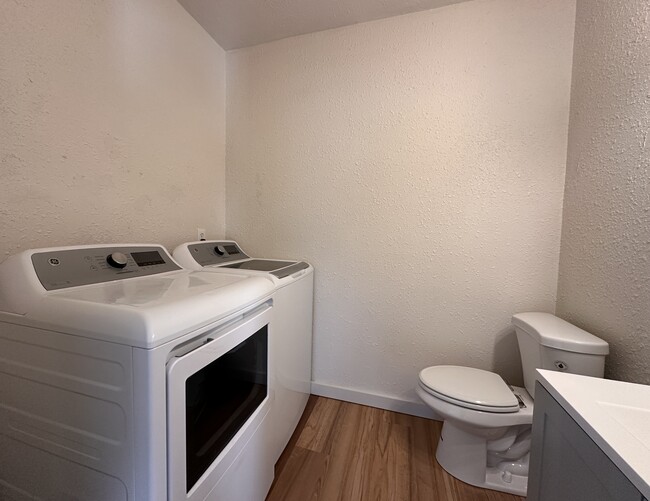 Half Bath / In-unit laundry - 1021 Lansdell Rd