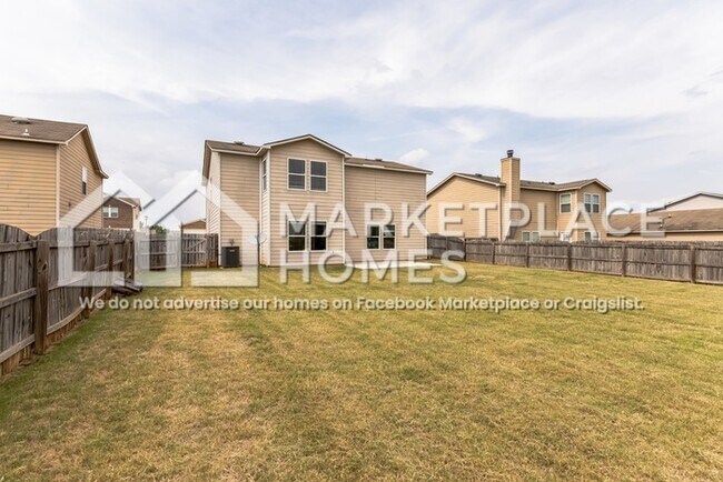 Building Photo - 29946 Glenrose Way