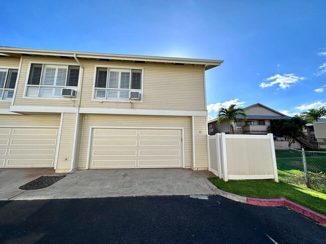 Building Photo - For Rent - [The Arbors] 91-1131 Laaulu St. #11C, Ewa Beach, HI 96706