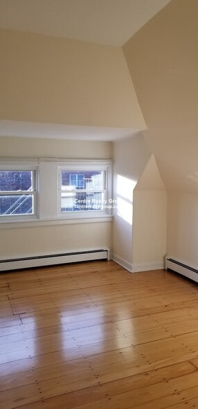 Building Photo - 89 Englewood Ave