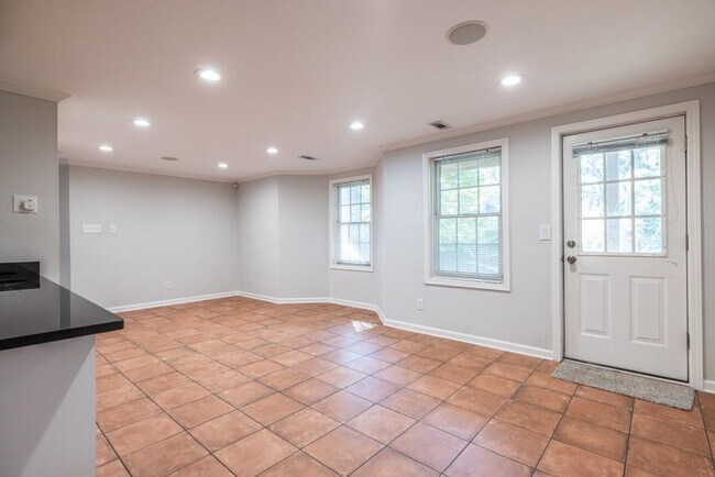 Building Photo - 1759 Regency Park Walk