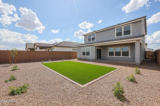 Building Photo - 7917 N 79th Ave