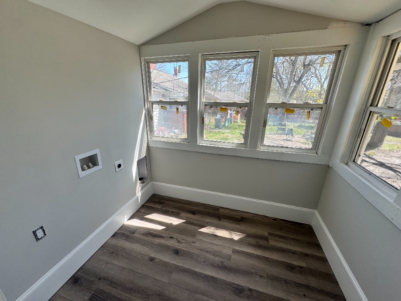 Building Photo - 144 Walnut St