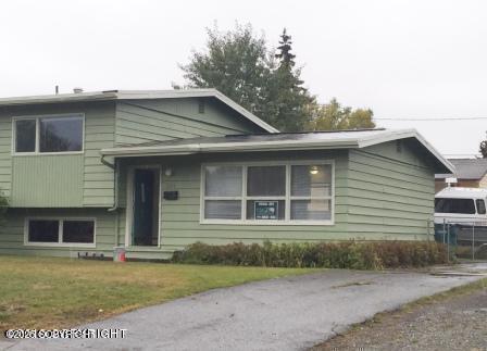 Building Photo - 1510 Summit View St