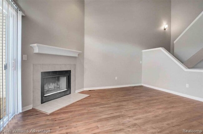 Building Photo - 31173 Livingston Dr